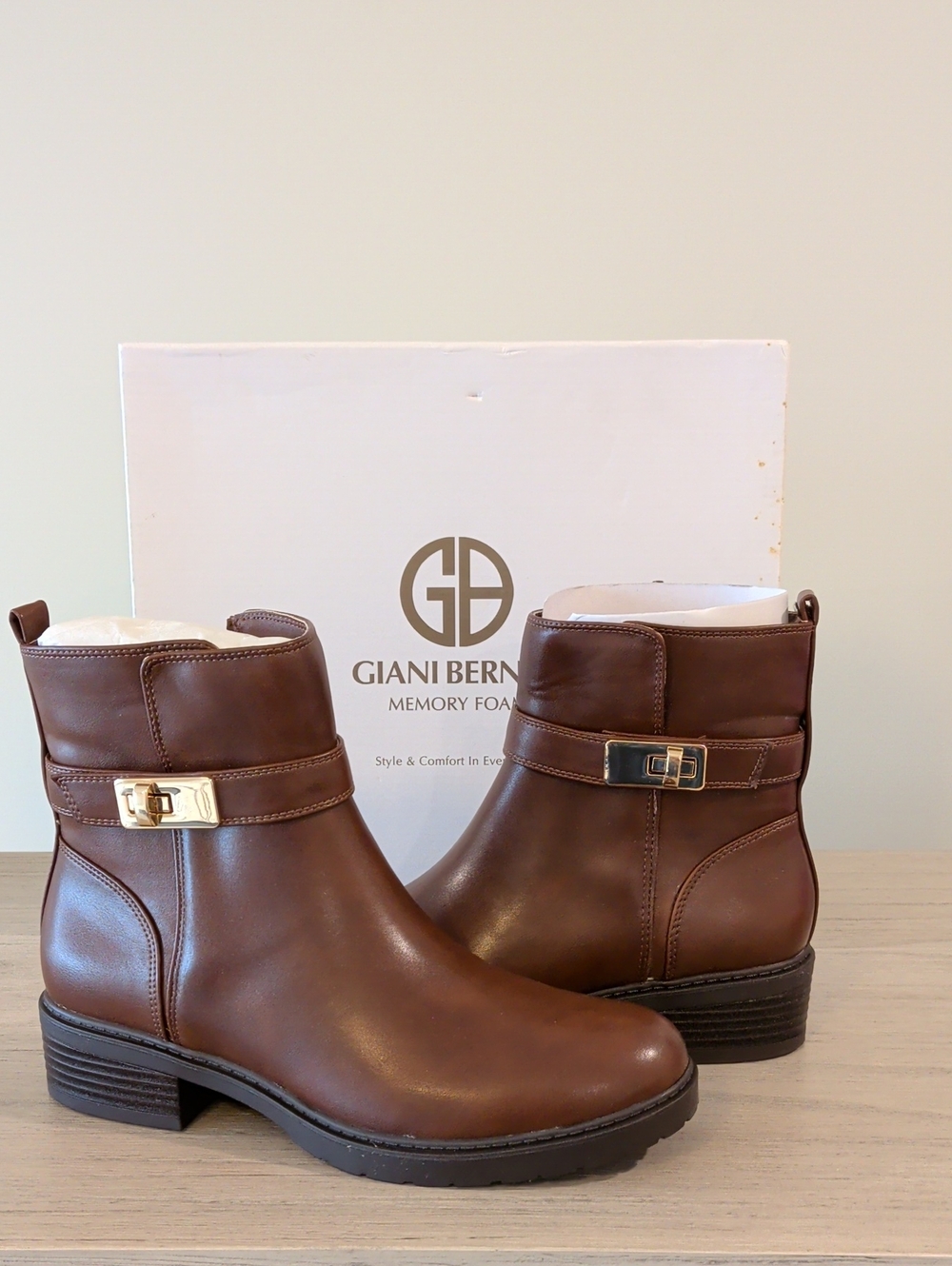 Gianni Bernini NIB 7.5 Bootie Mocha